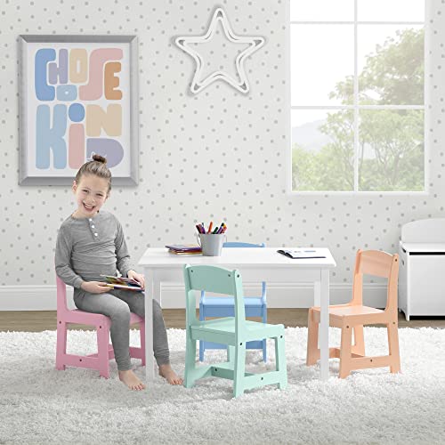 White Table with 4 Chairs A114483