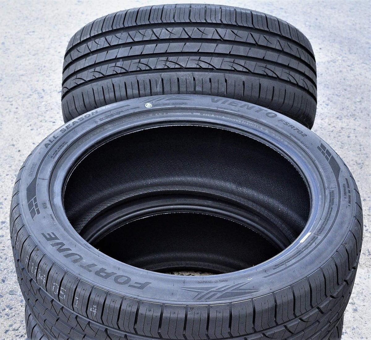 275/35R19 All-Season High Performance Radial Tire X38753