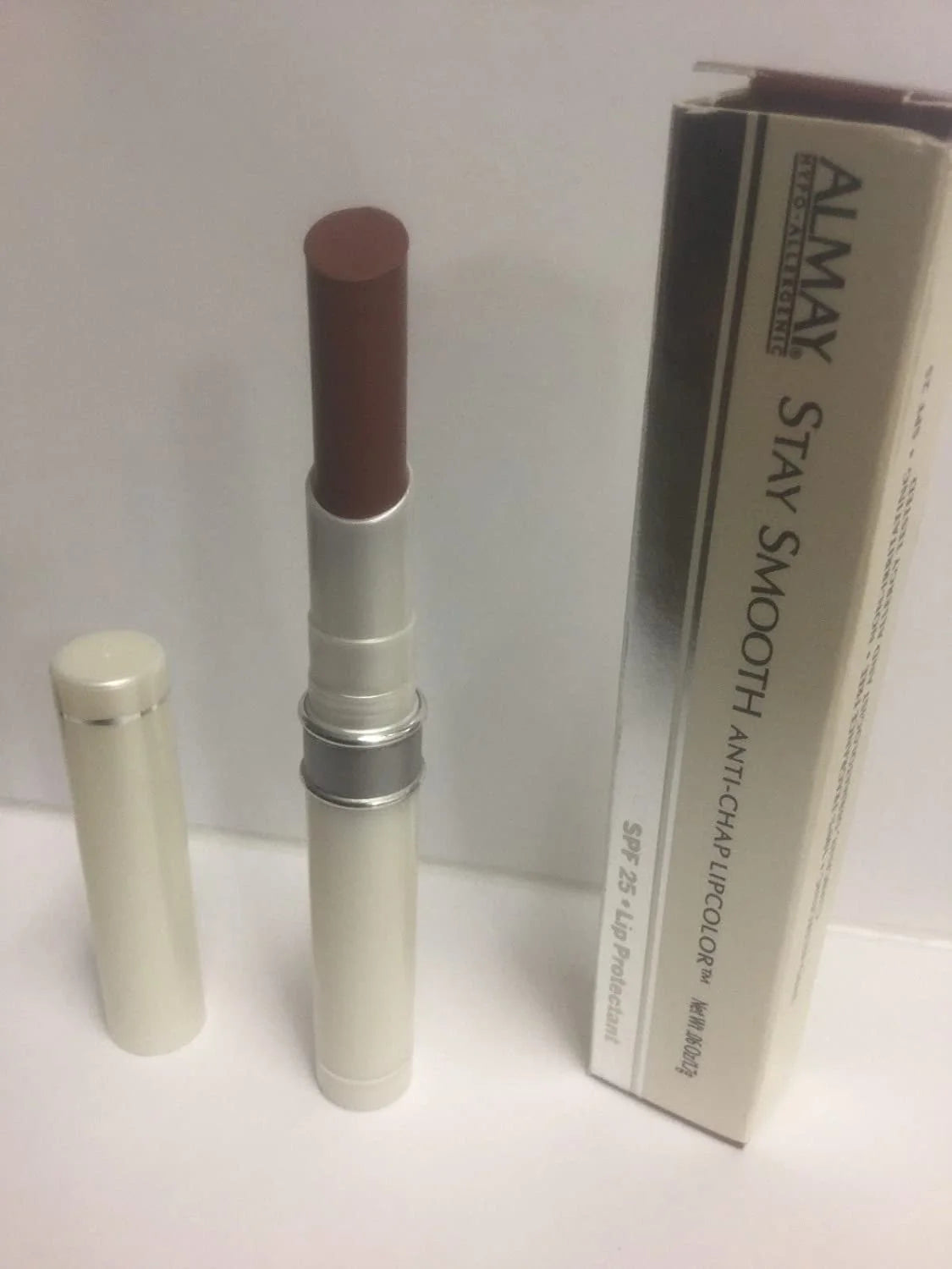 FULL SIZE CHOCOLATE Lipstick SPF 25 M876229