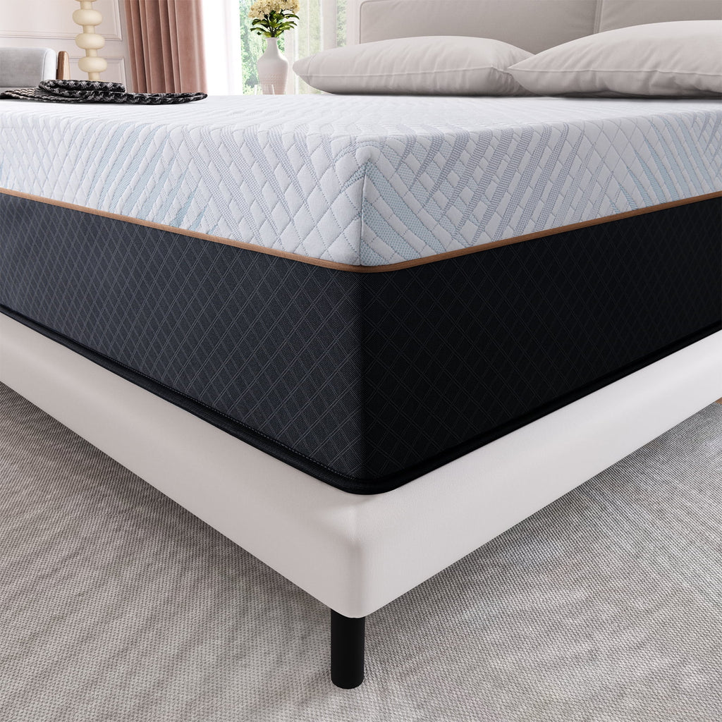 Queen 12 inch Medium Plush Innerspring Mattress H89938