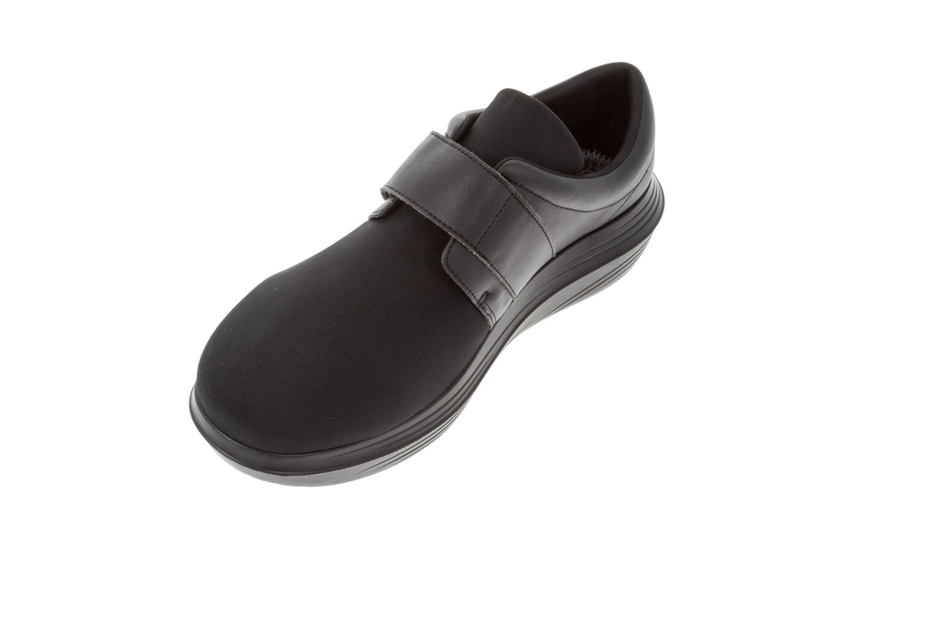 Black 11 S5747