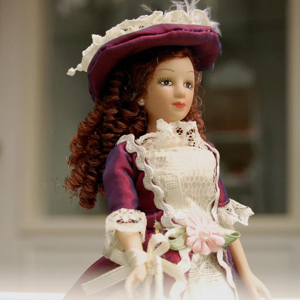 Dollhouse Doll People Model T3415
