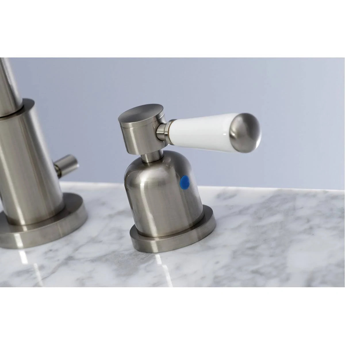 Oil Rubbed Bronze Widespread Bathroom Faucet I980