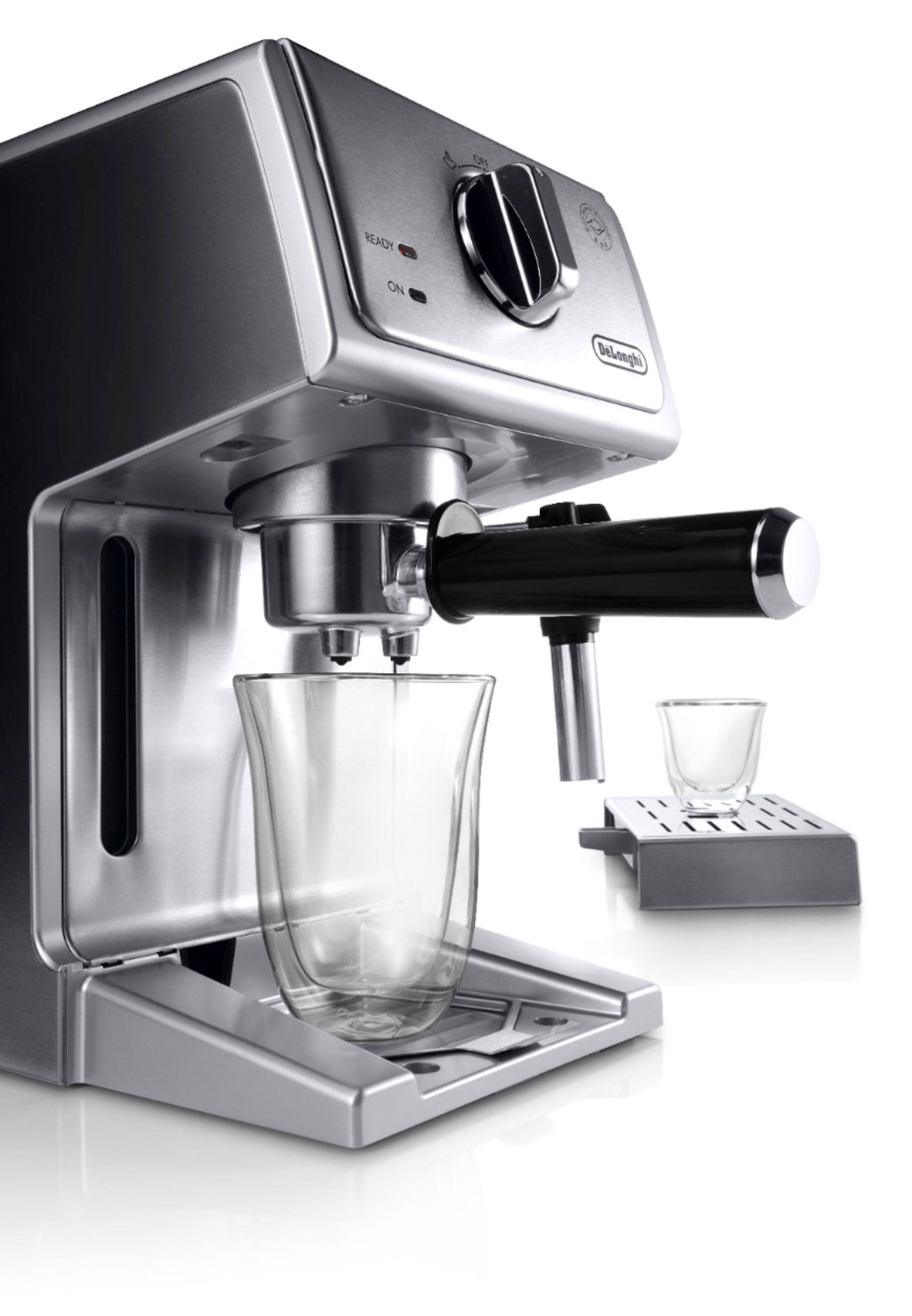 15-Bar Pump Espresso & Cappuccino Machine D5207