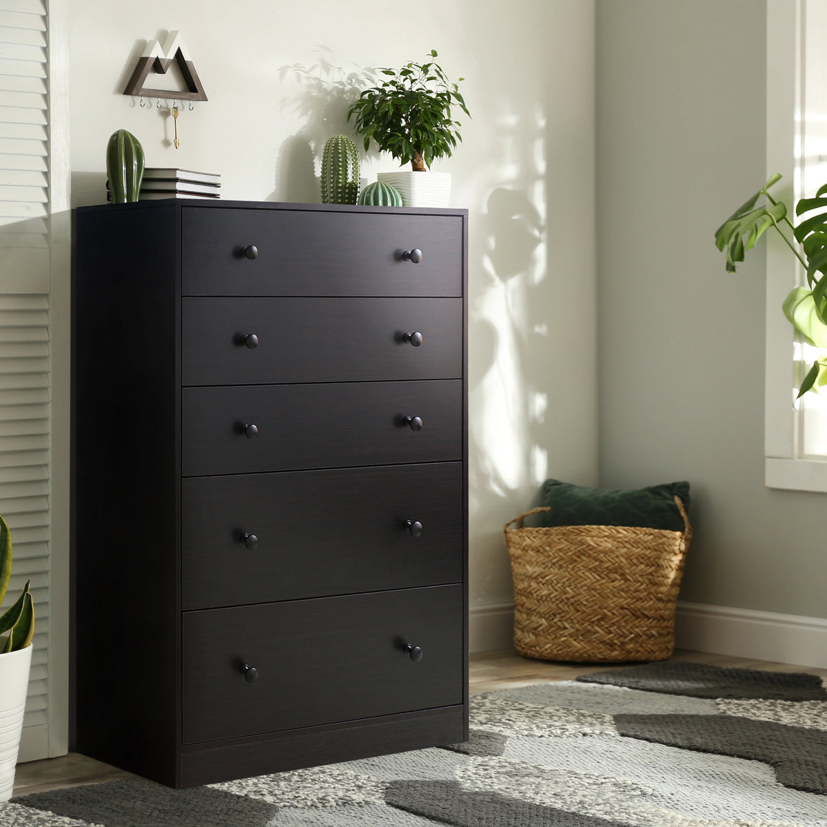 White 5 Drawer Dresser G121
