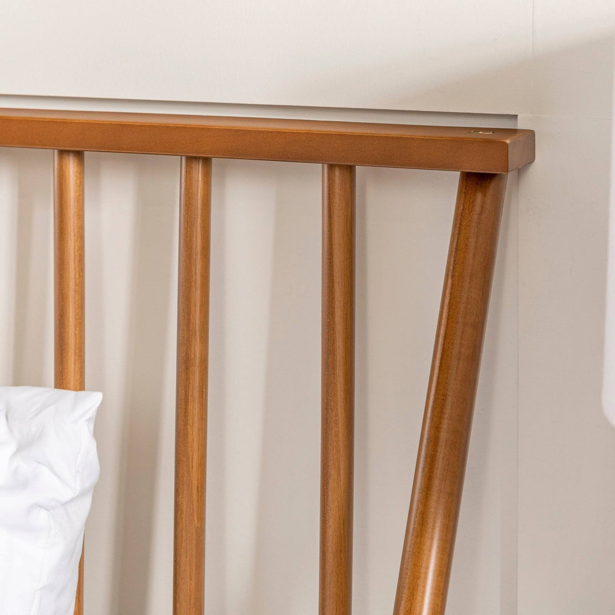 Solid Pine Wood Spindle Bed - Caramel - Queen H340623