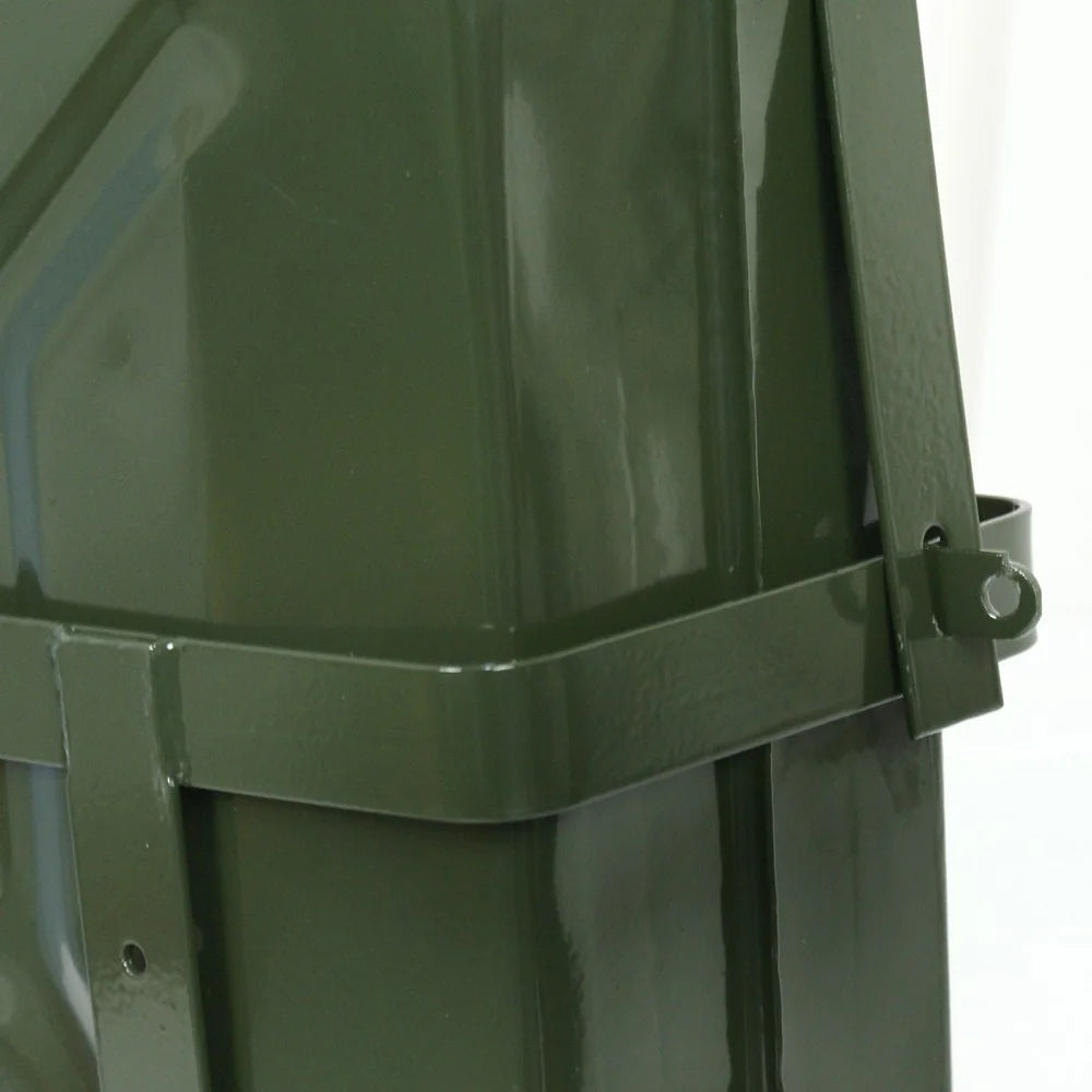 5 Gal 20L Jerry Can with Holder and Spout F896137