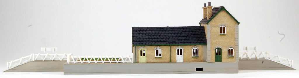 HO Scale Multicolor Resin Building Scenery Item Q799080