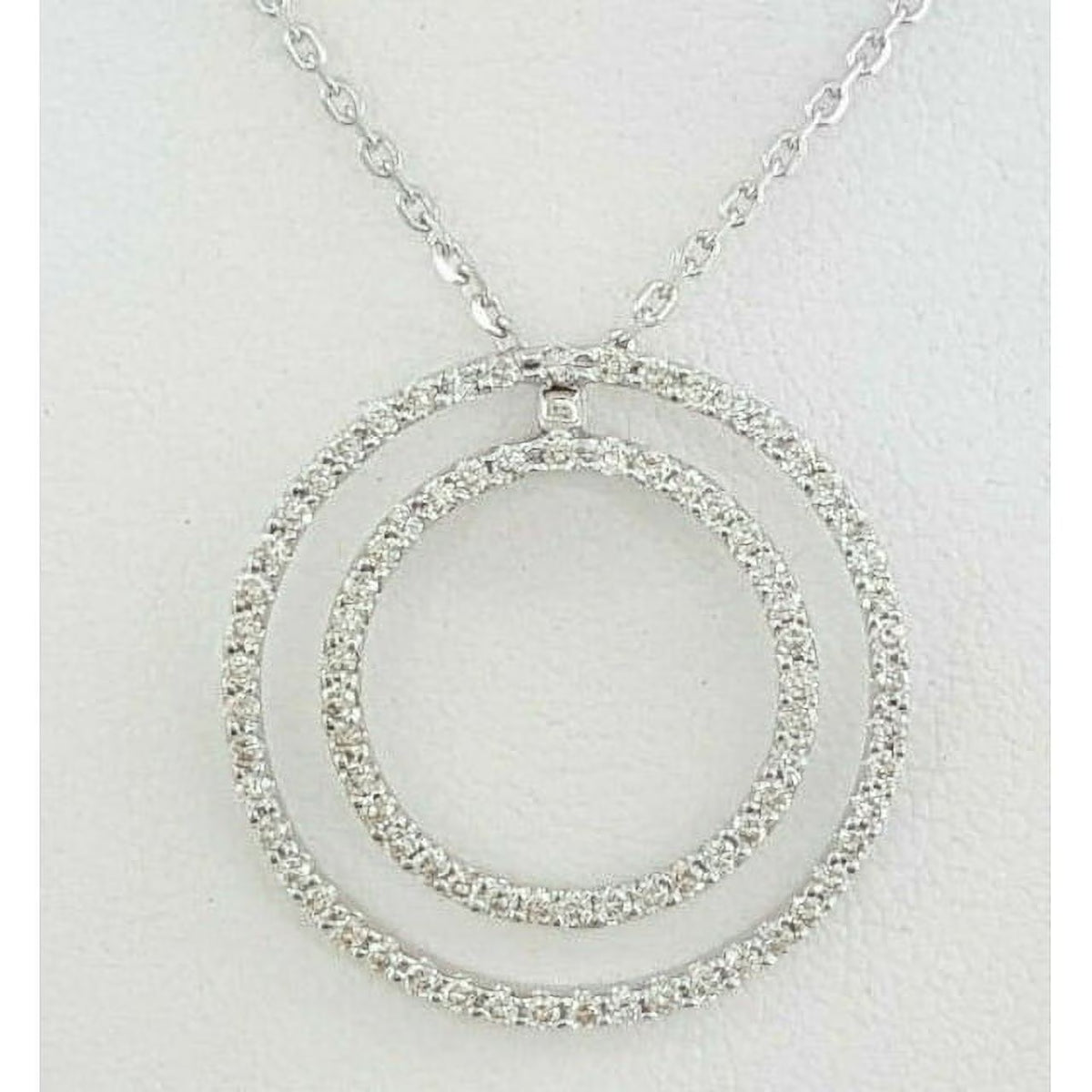 14K White Gold Lab Grown Diamond Pendant Z923