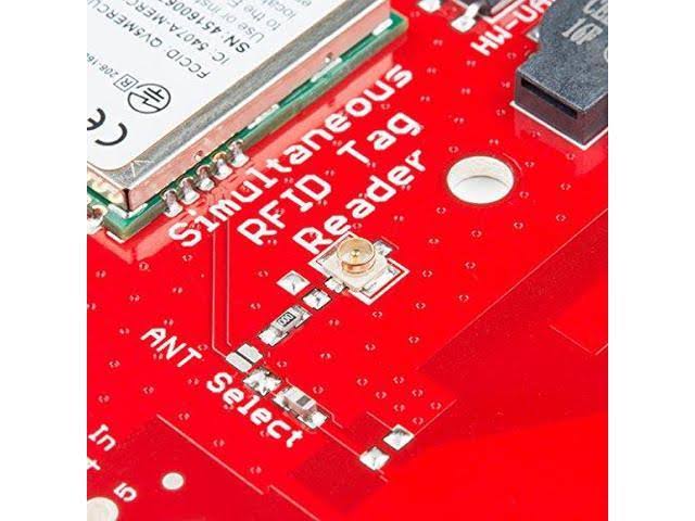 Simultaneous RFID Reader J15520